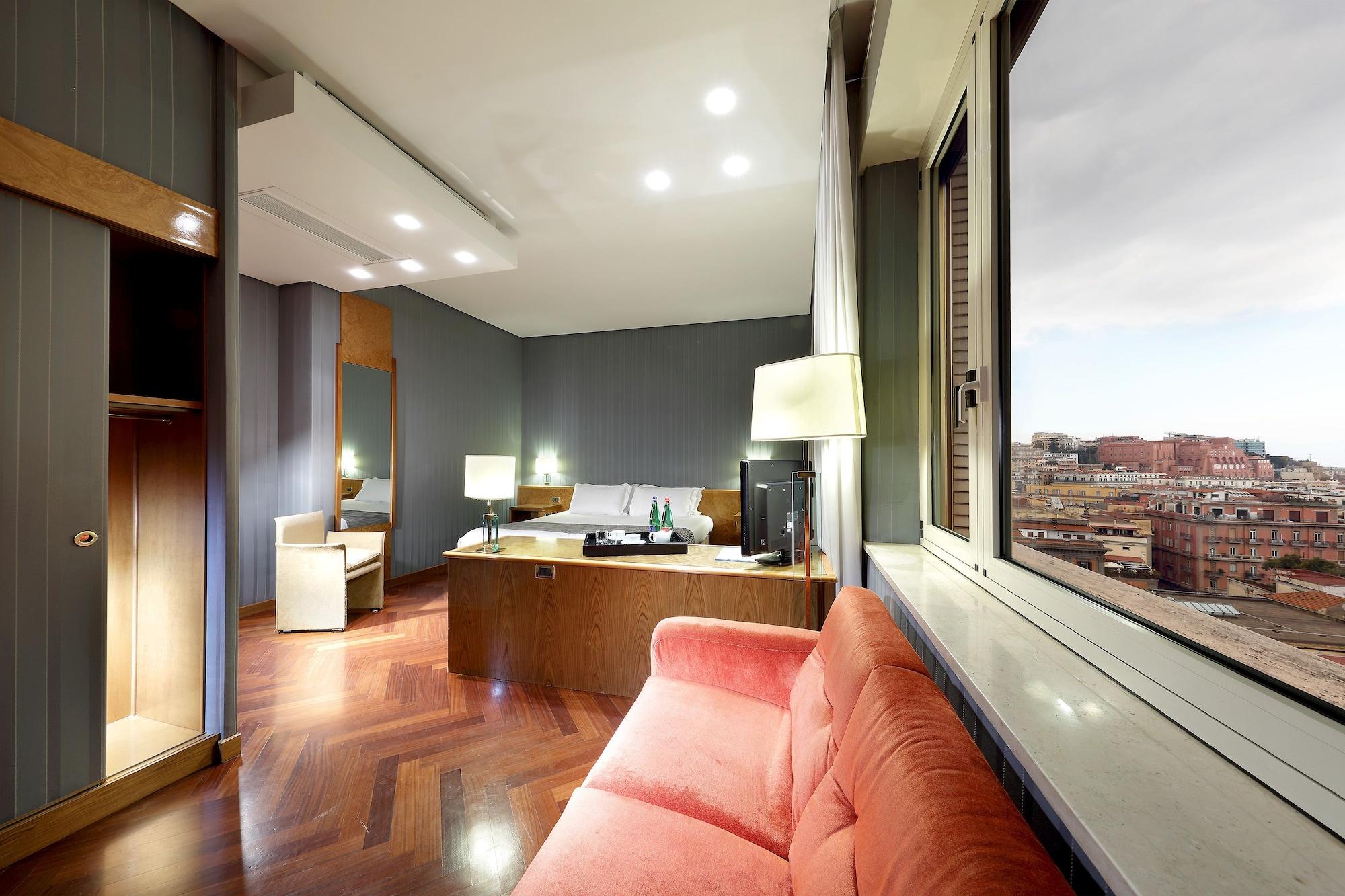 Exe Majestic Hotell Napoli Eksteriør bilde