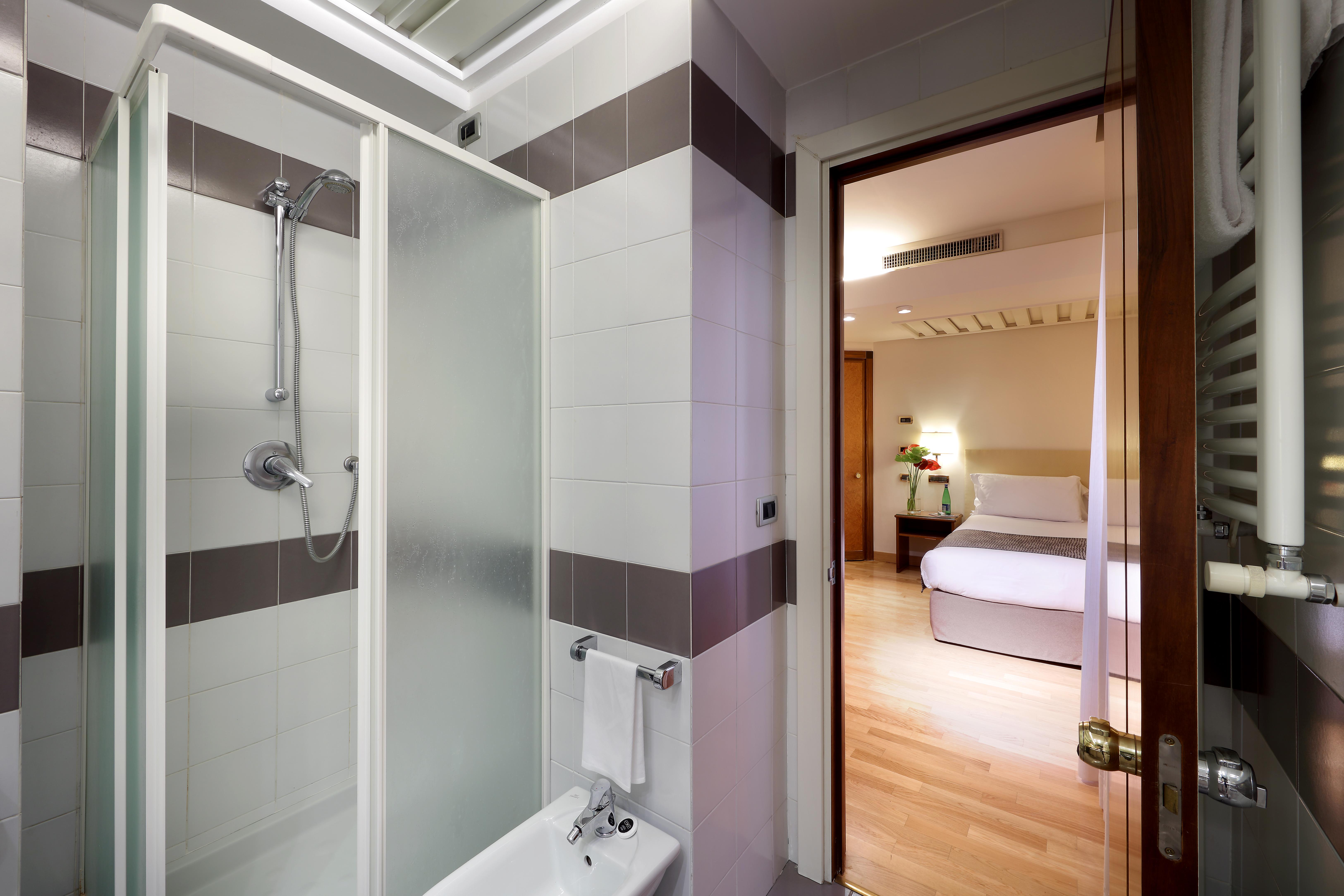 Exe Majestic Hotell Napoli Eksteriør bilde