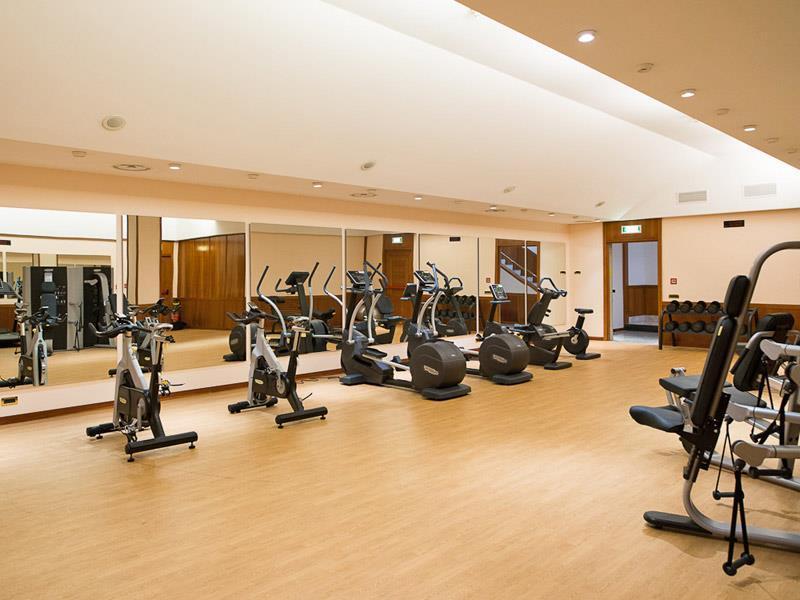 Exe Majestic Hotell Napoli Eksteriør bilde