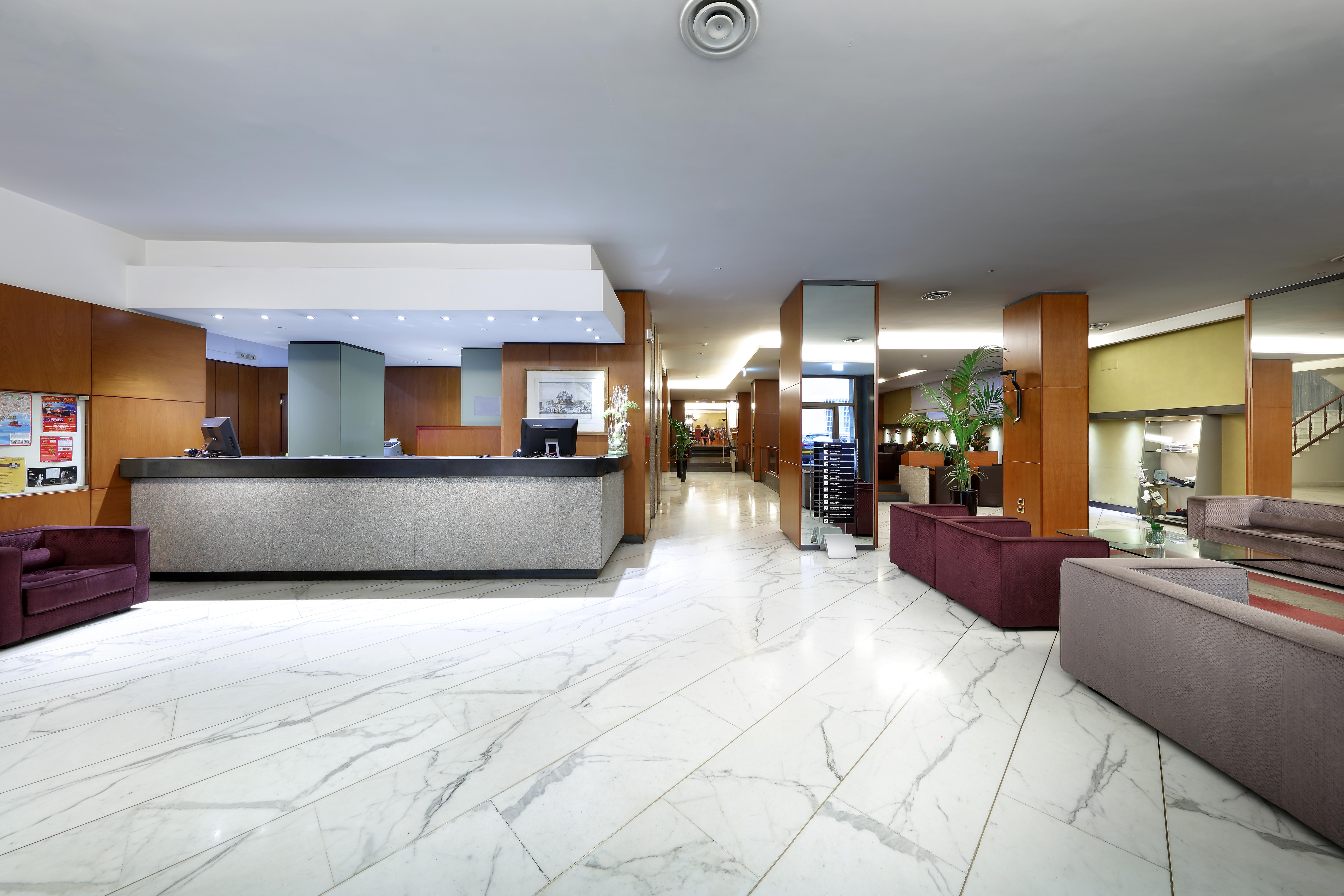 Exe Majestic Hotell Napoli Eksteriør bilde