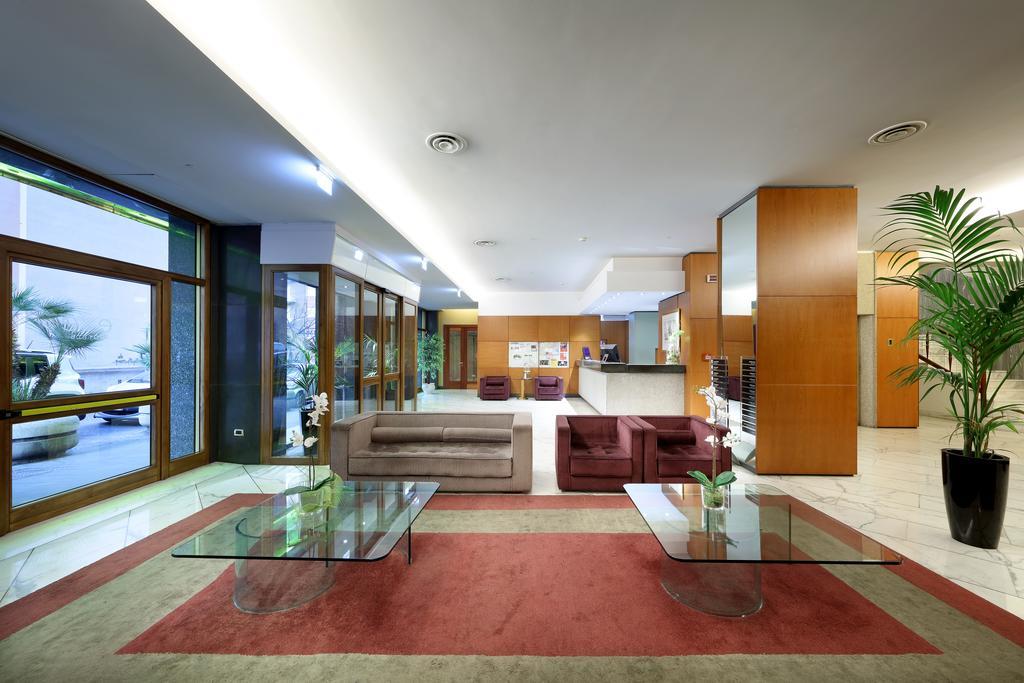 Exe Majestic Hotell Napoli Eksteriør bilde