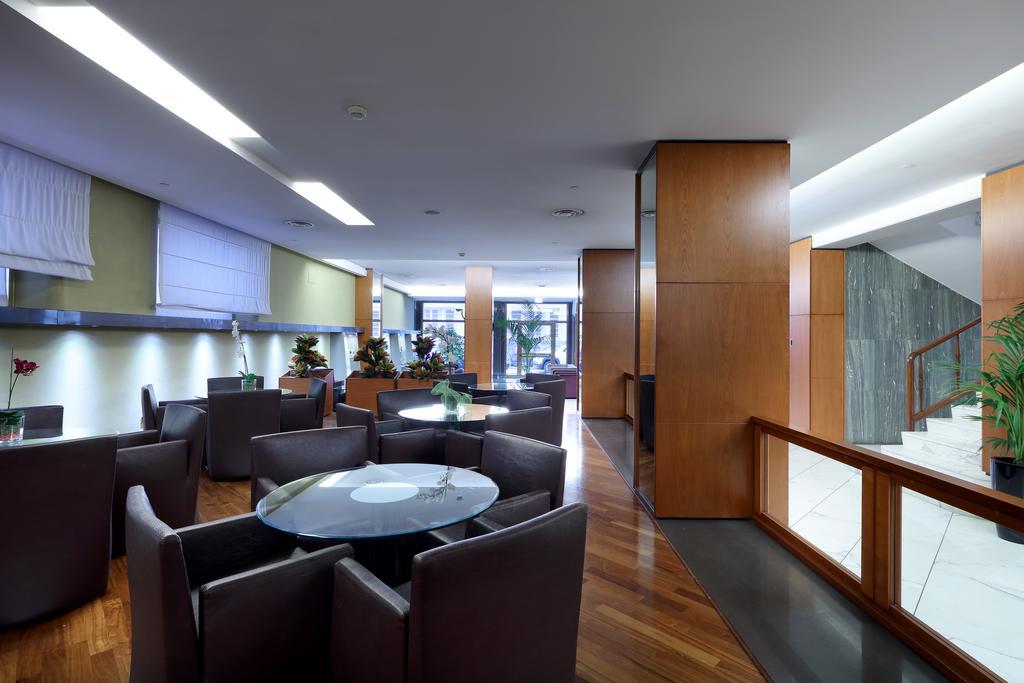 Exe Majestic Hotell Napoli Eksteriør bilde