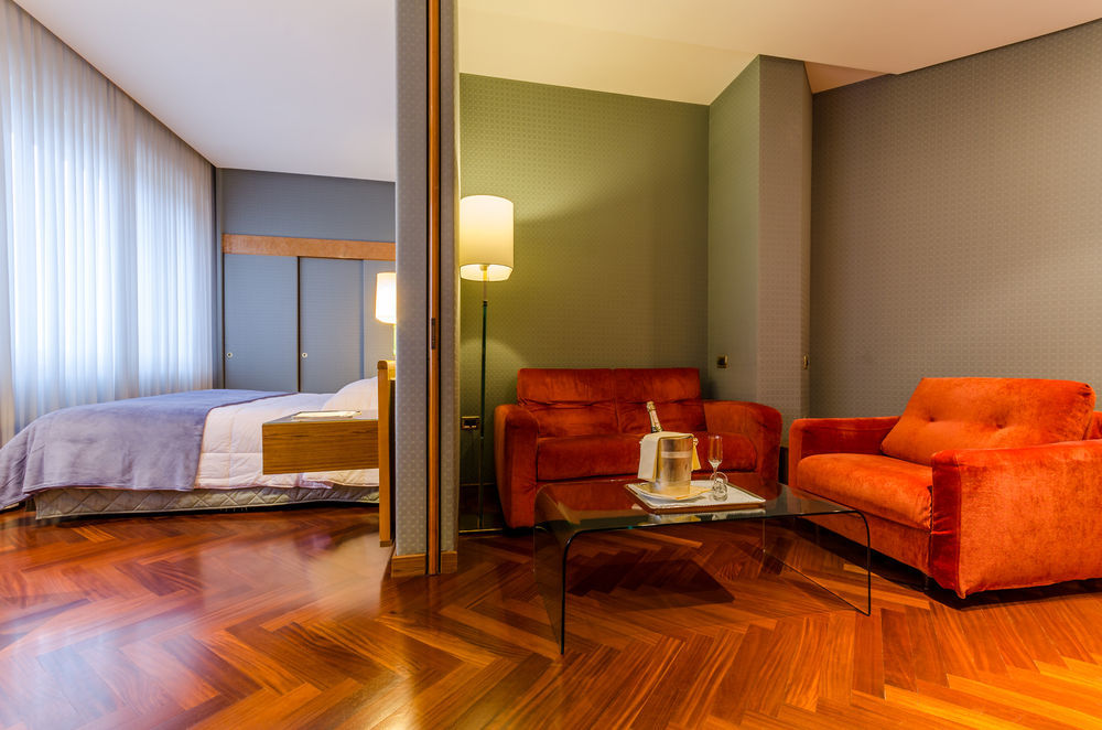 Exe Majestic Hotell Napoli Eksteriør bilde